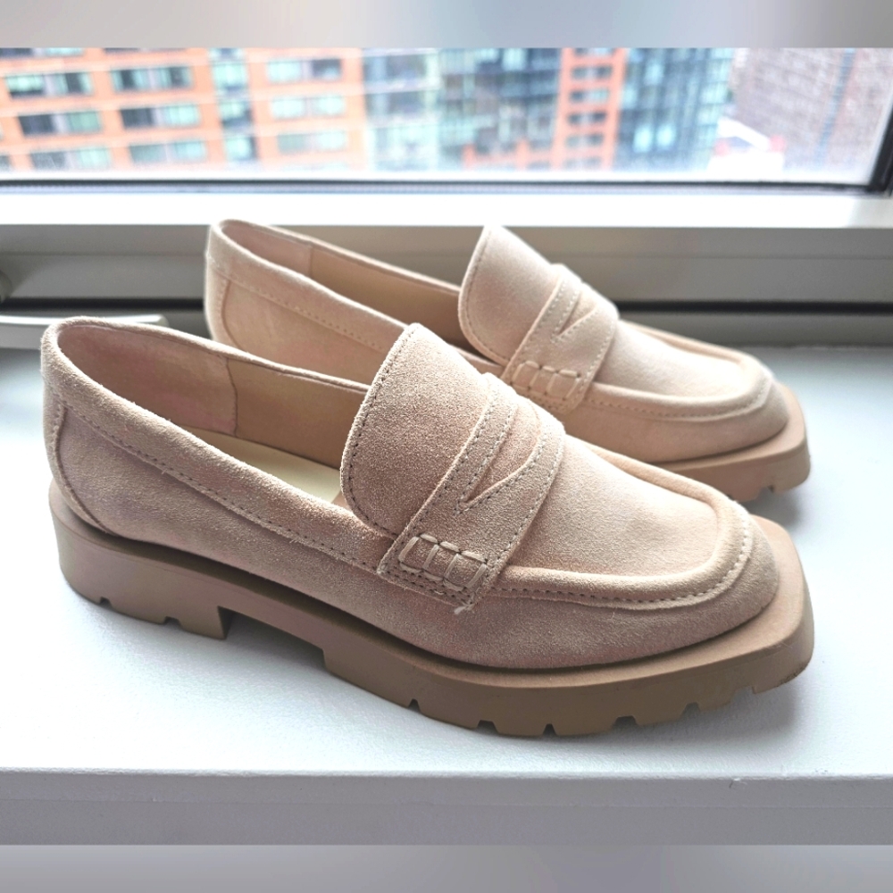 Dolce Vita Elias Flats, Dune Suede, Size 6.5